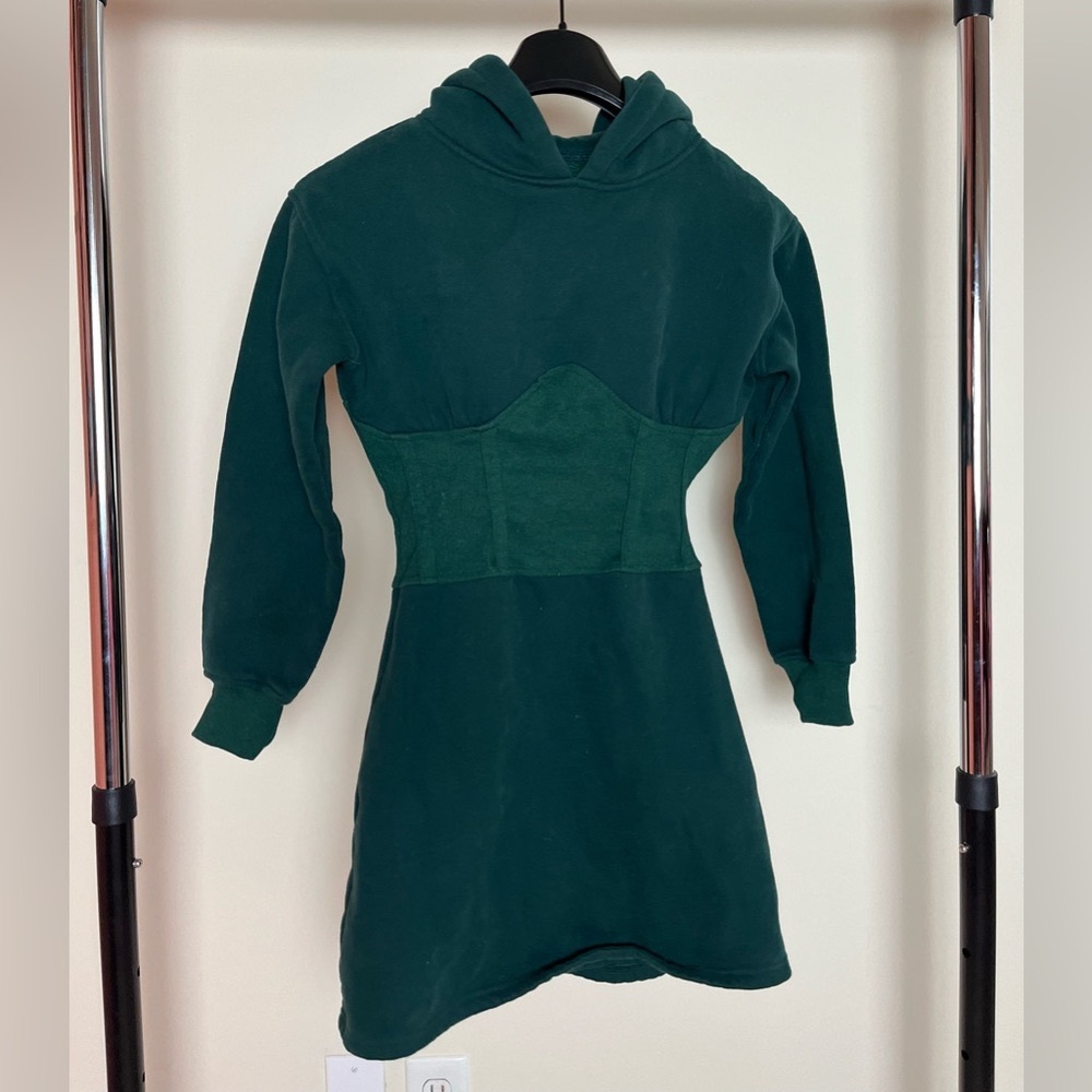 Windsor Bodycon Skater Hooded Dress